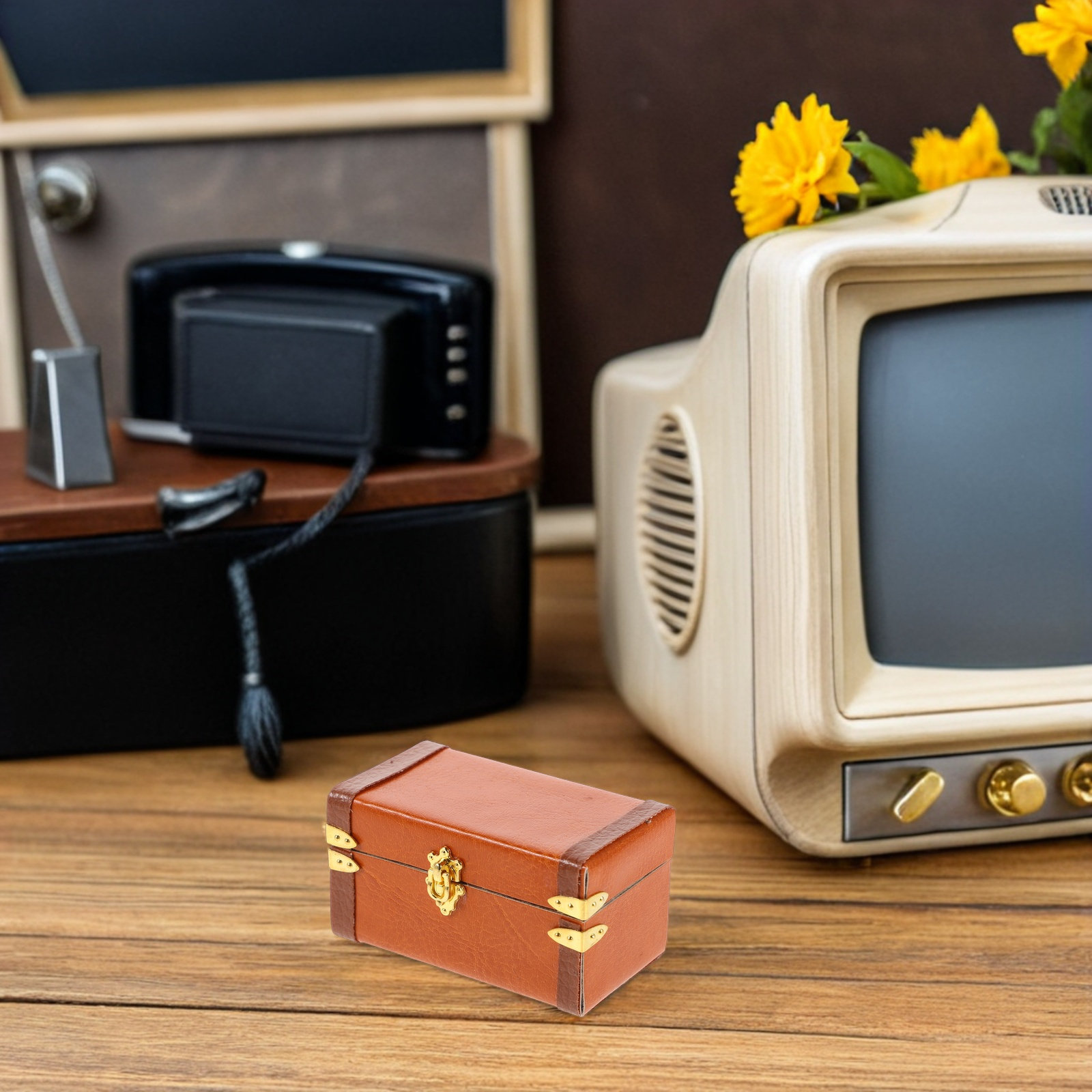 Retro Vintage Trunk Suitcase - Koper Miniatur Bergaya Vintage, Kotak Penyimpanan
